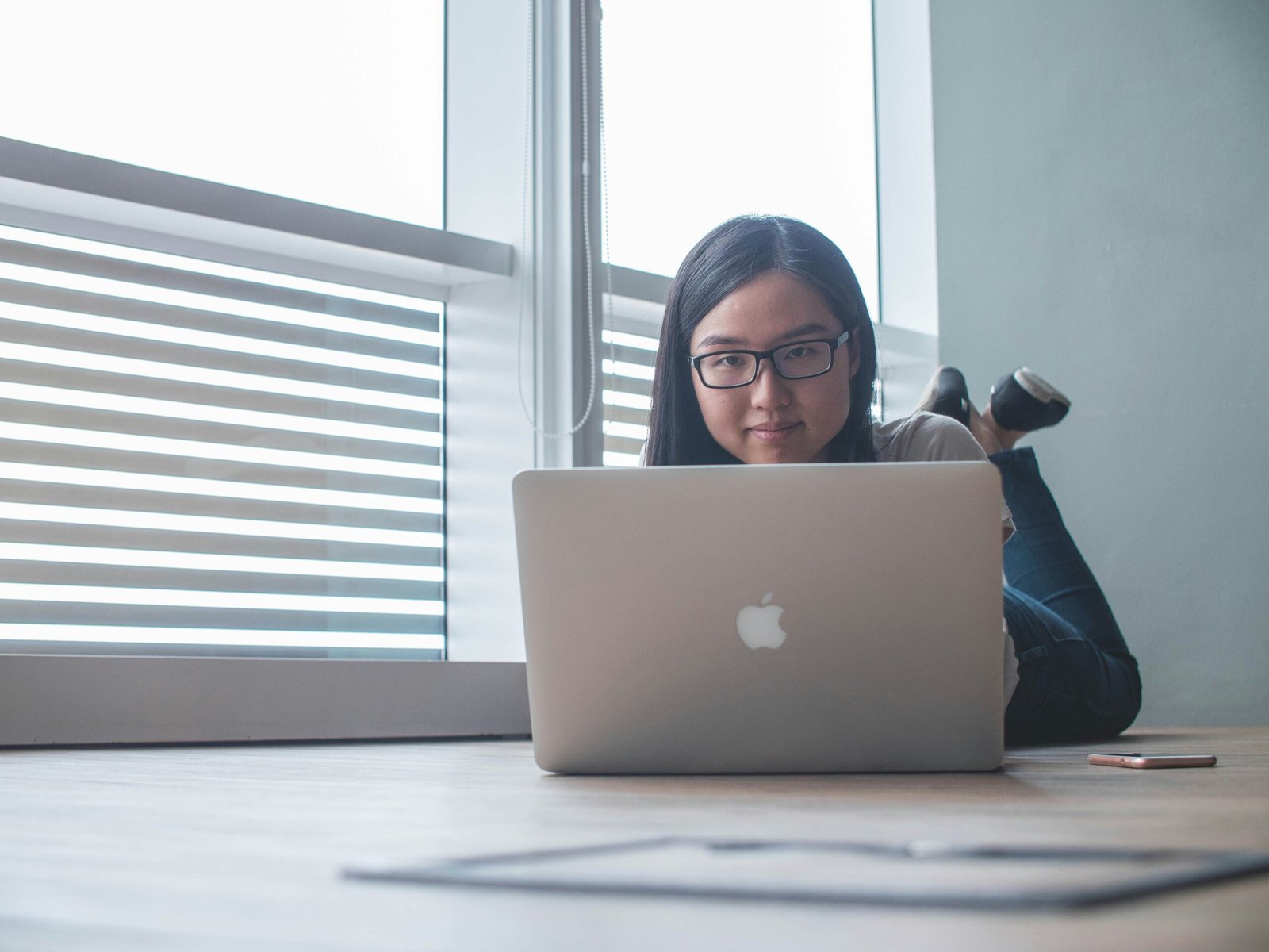 student happily using Best AI Tools For Students